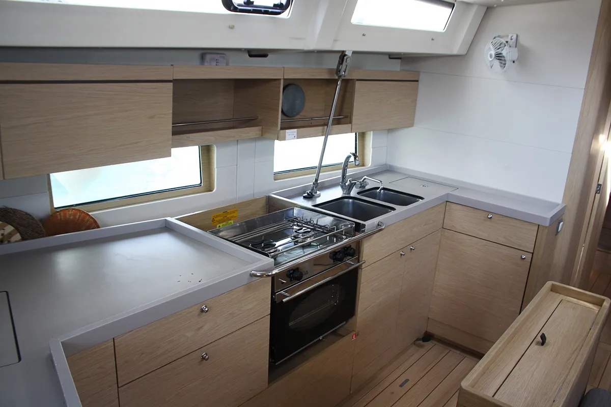 Image slide 84200