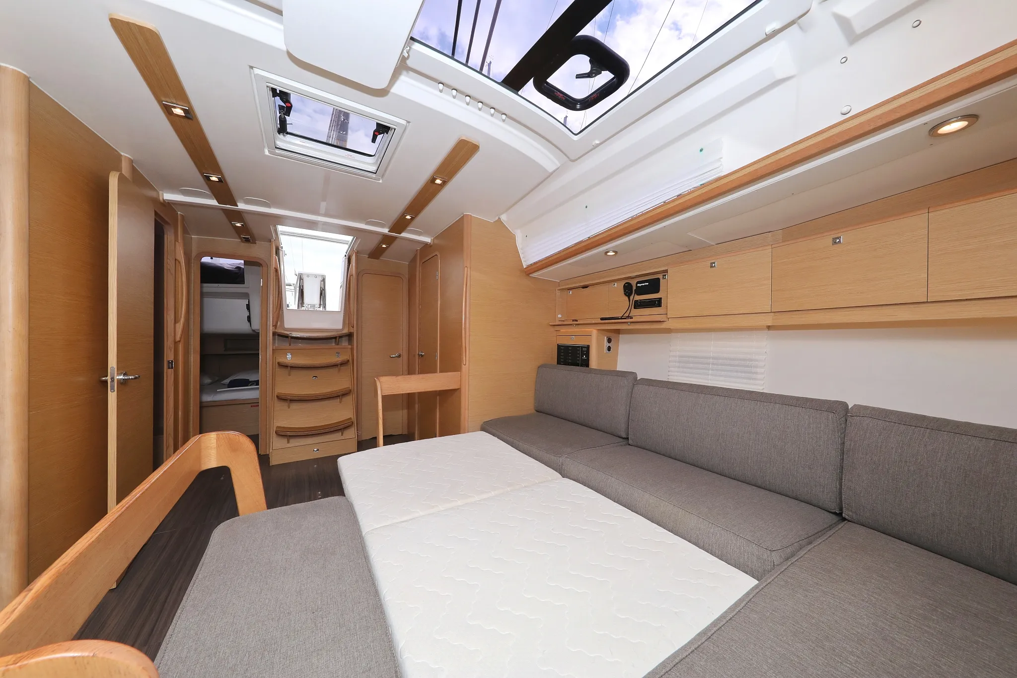 Image slide 8750