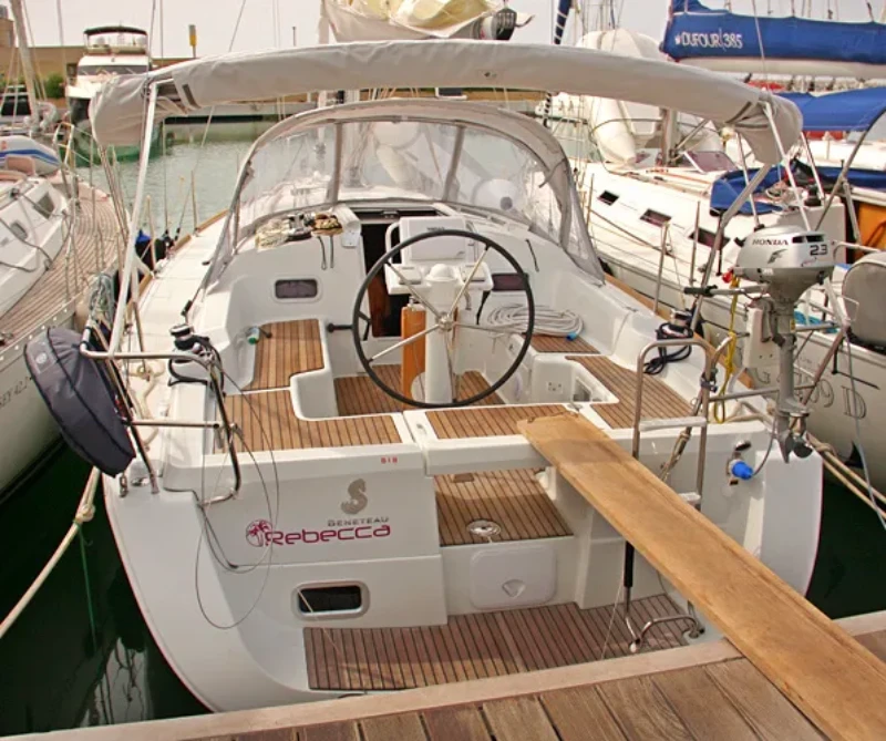Oceanis 34 Rebecca boat image