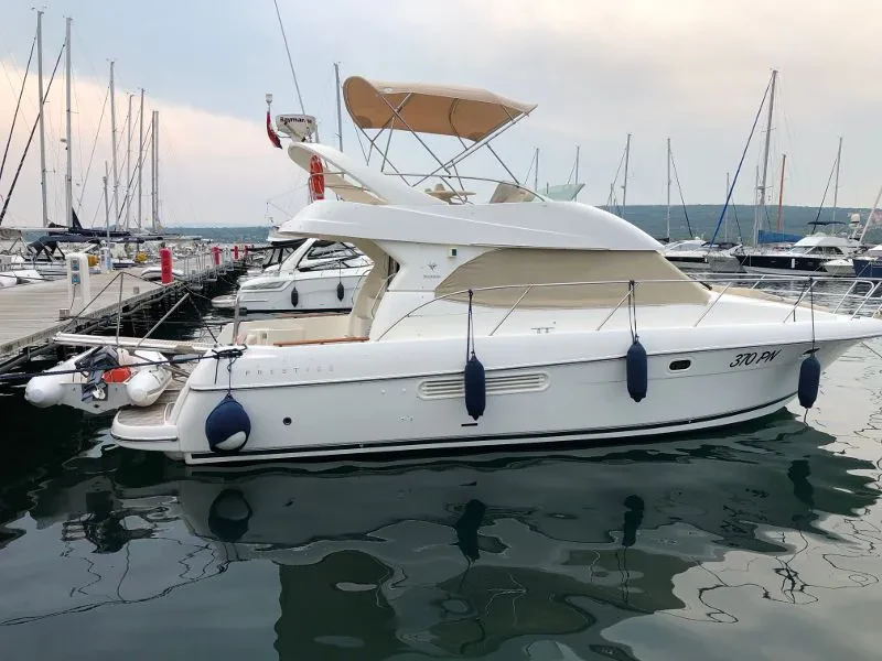 Bootsbild Prestige 36 Fly Fortuna