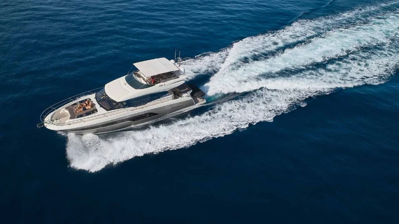 Prestige 630S Simul boat image