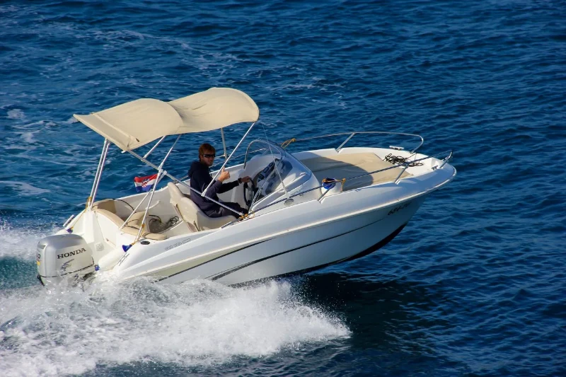 Beneteau 550 Flyer Benetau Flyer 550 Sun Deck boat image
