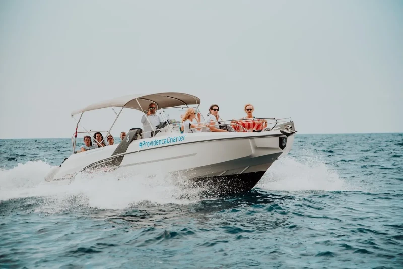 Bootsbild Beneteau Flyer 7.7 Space Deck Beneath Flyer 7.7 Space Deck