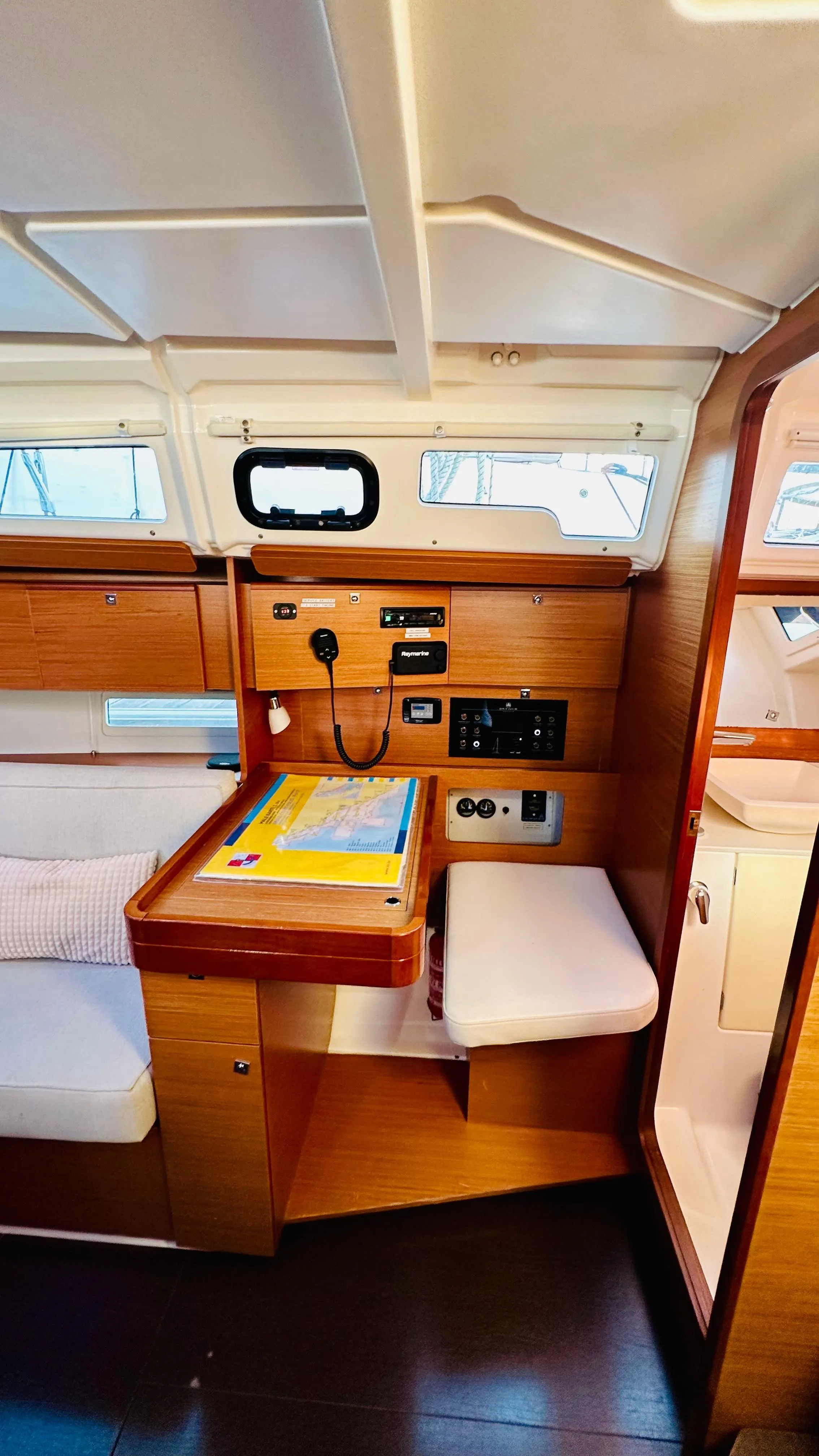 Image slide 89519