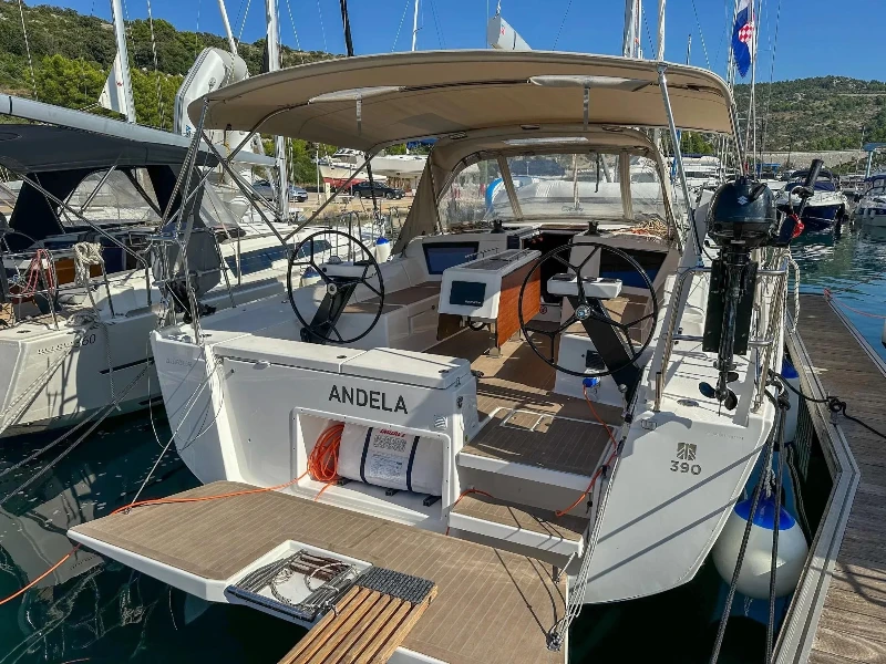 Dufour 390 GL Andela boat image