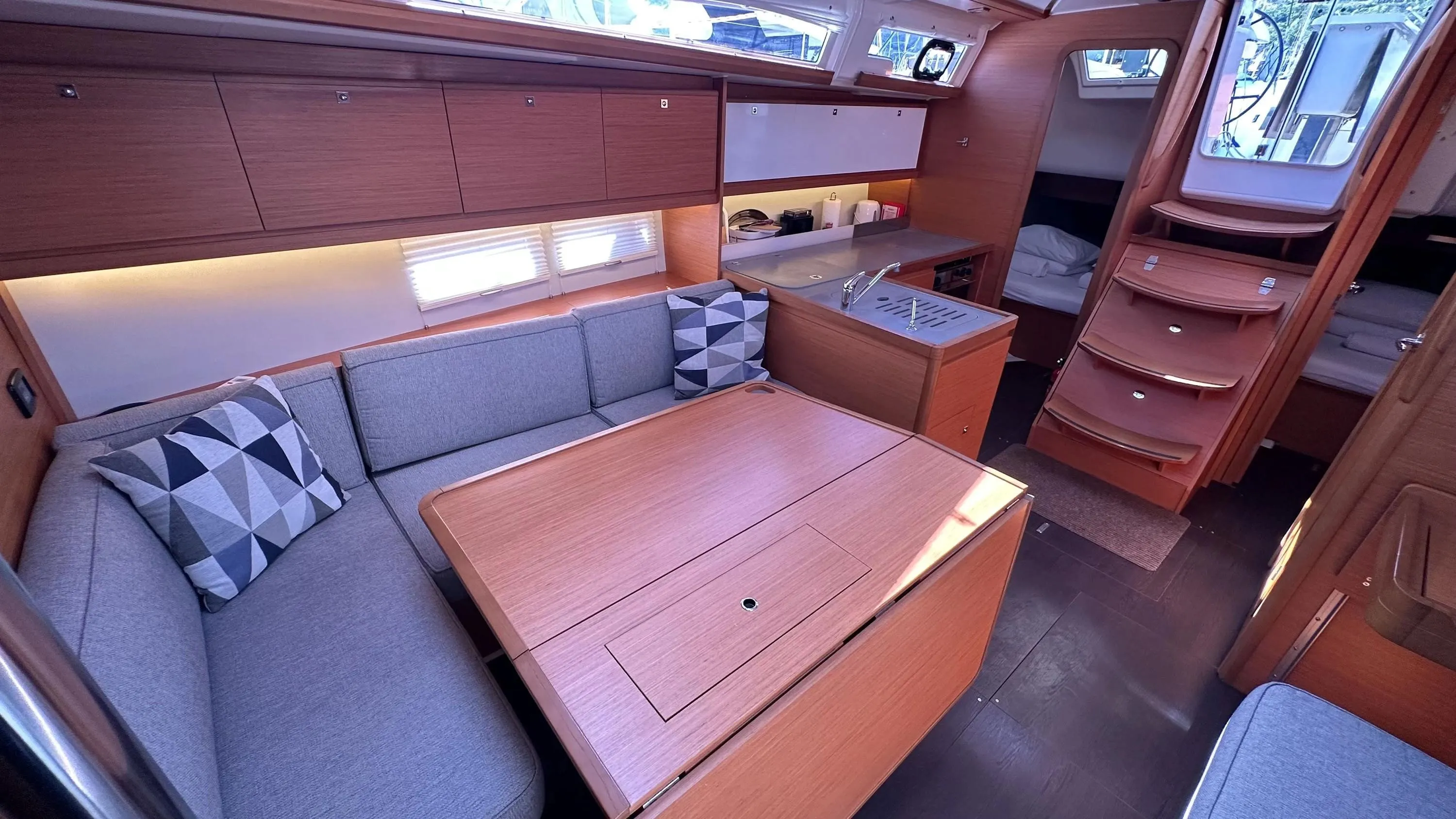 Image slide 89530