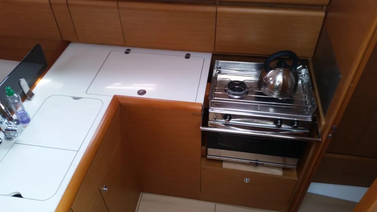 Image slide 89837