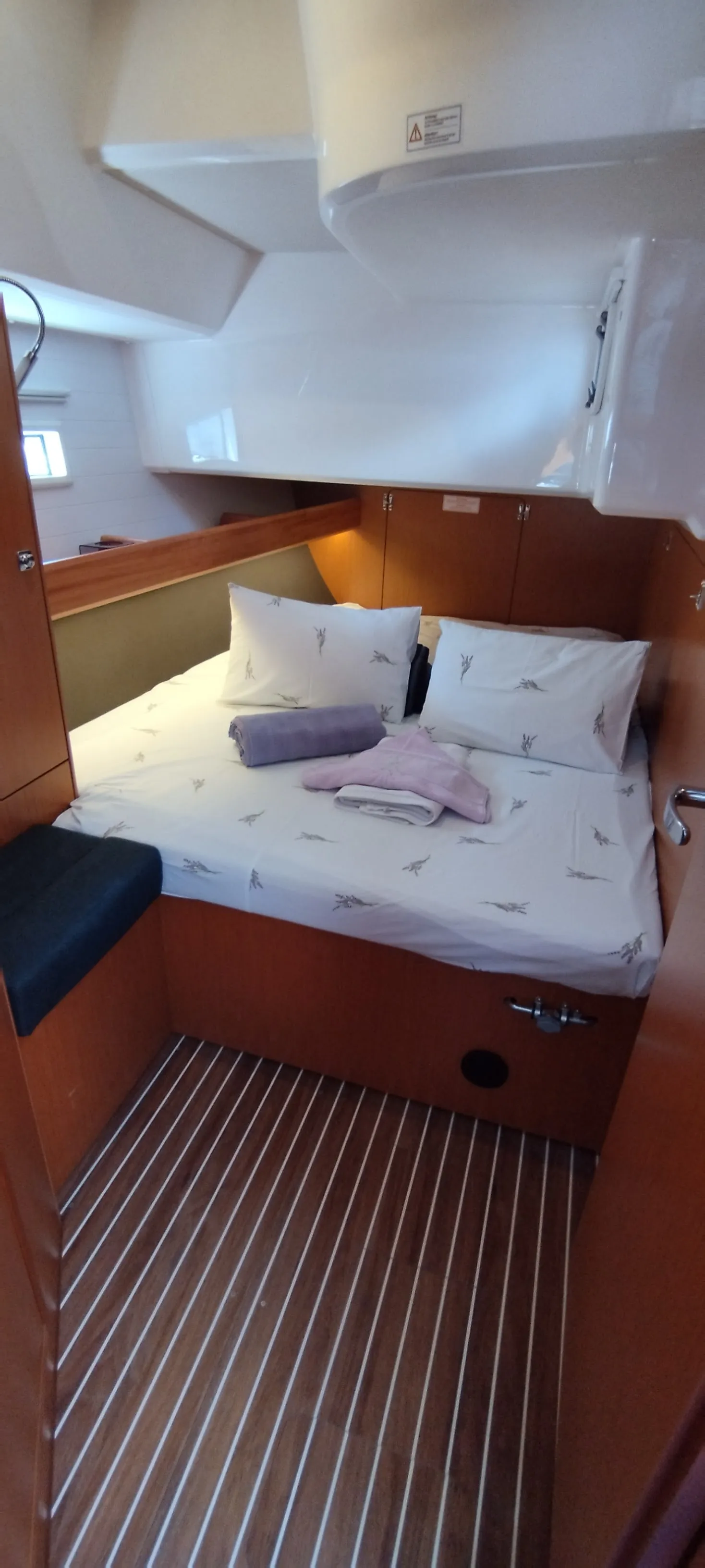 Image slide 90337