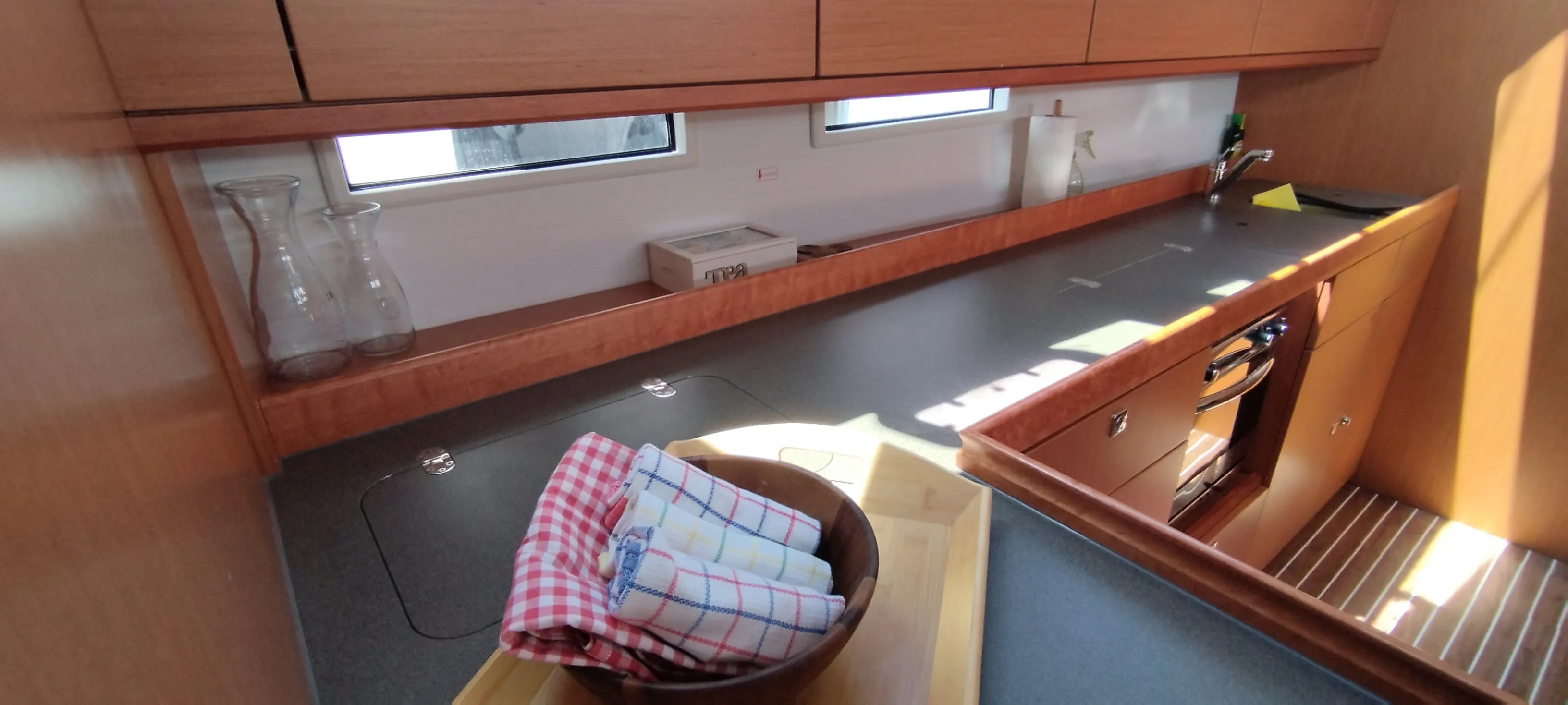 Image slide 90365