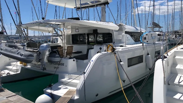 Lagoon 46 La Condesa boat image