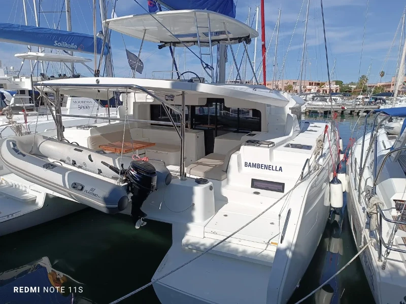 Lagoon 46 Bambenella boat image