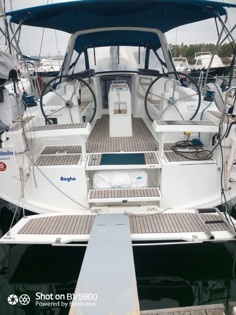 Oceanis 35.1 Beghe boat image