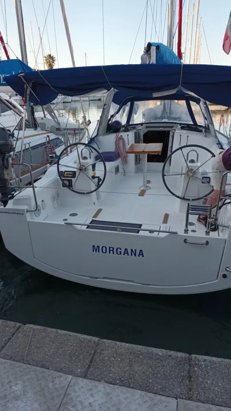 Oceanis 38 Morgana boat image