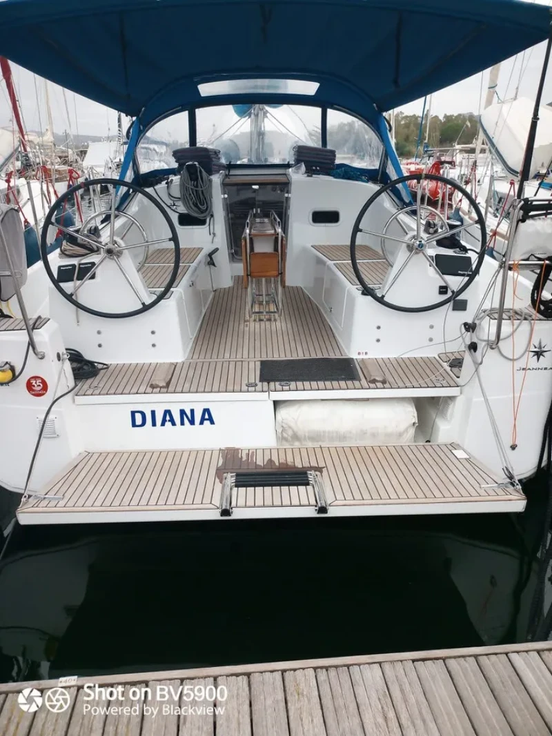 Sun Odyssey 380 Diana boat image