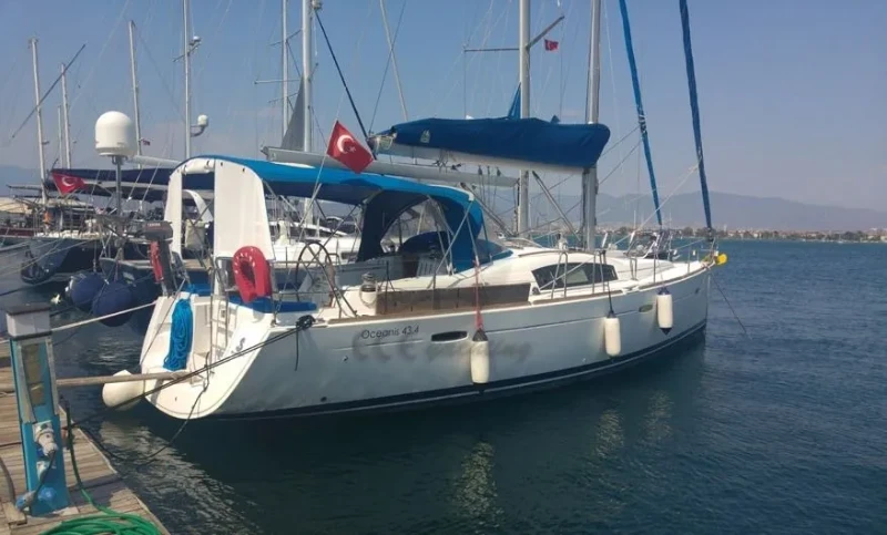 Oceanis 43.4 Filadelfo boat image
