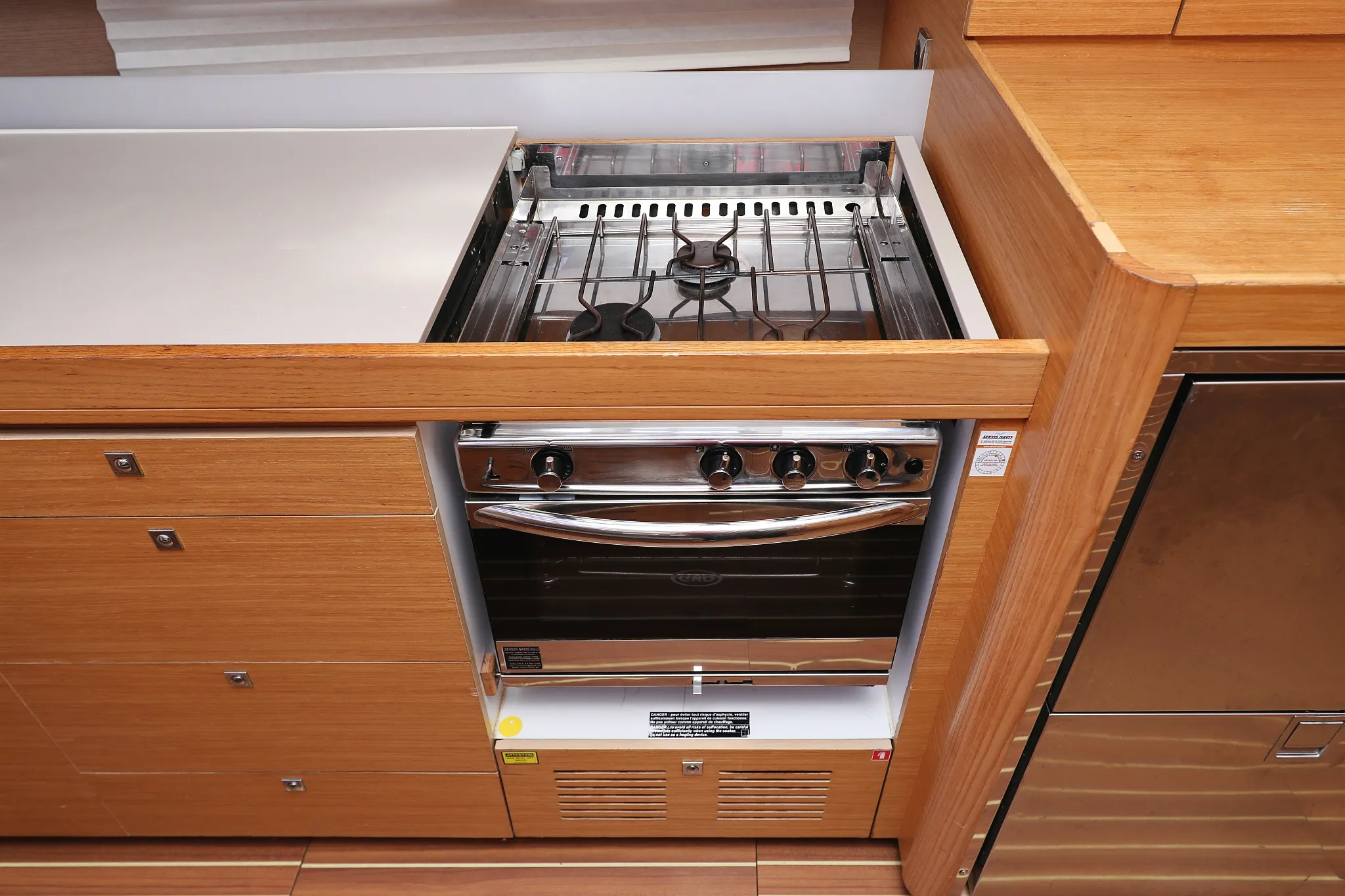 Image slide 9216