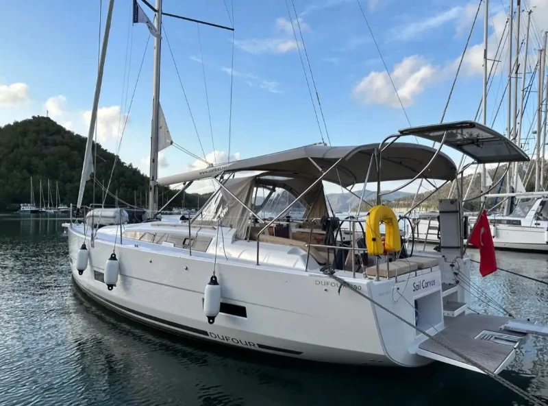Dufour 390 GL Sail Corvus boat image