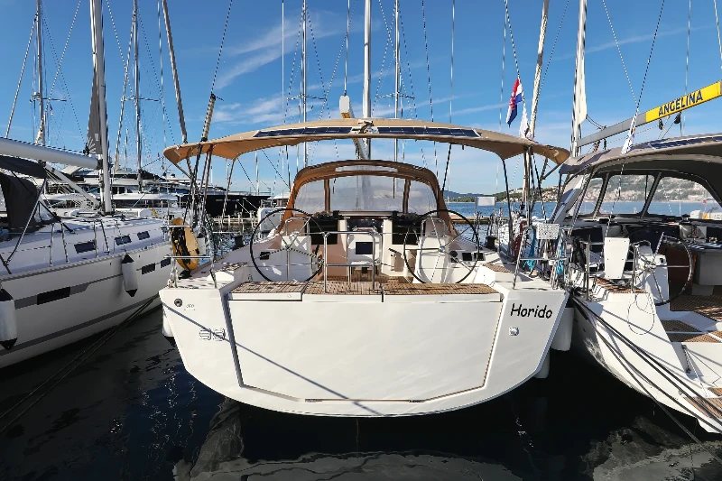 Dufour 460 GL Horido boat image