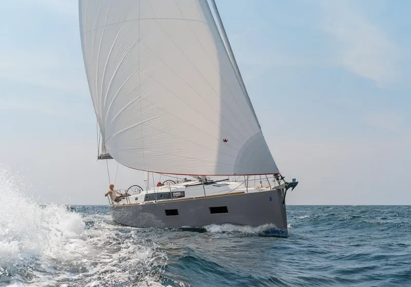Oceanis 38 Martine boat image