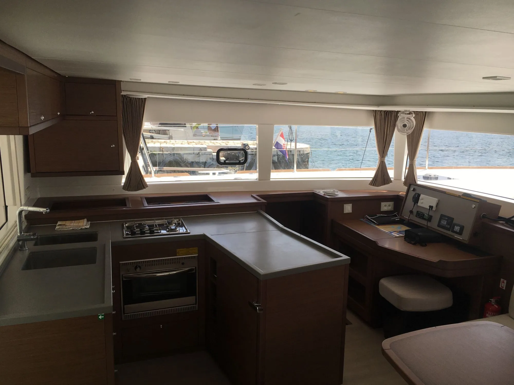 Image slide 93077