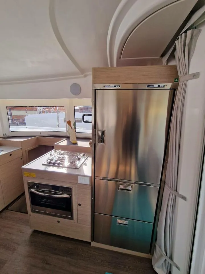 Image slide 93408