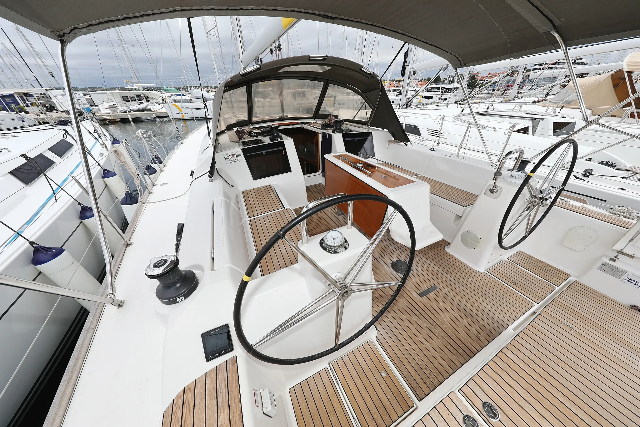 Image slide 9385