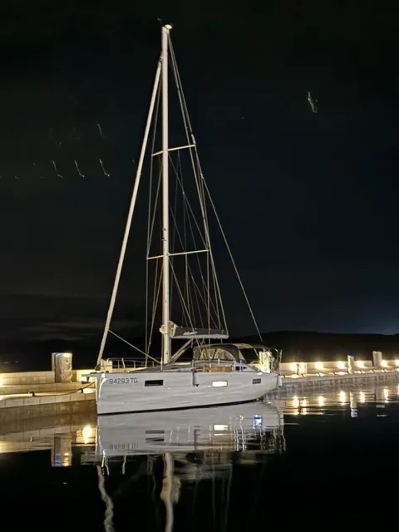 Elan Impression 43 Skyline boat image