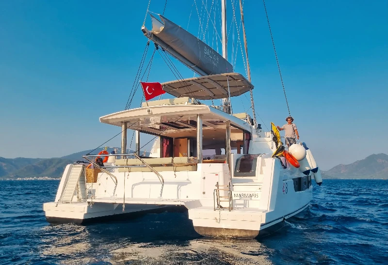 Bali 4.8 Baikal boat image