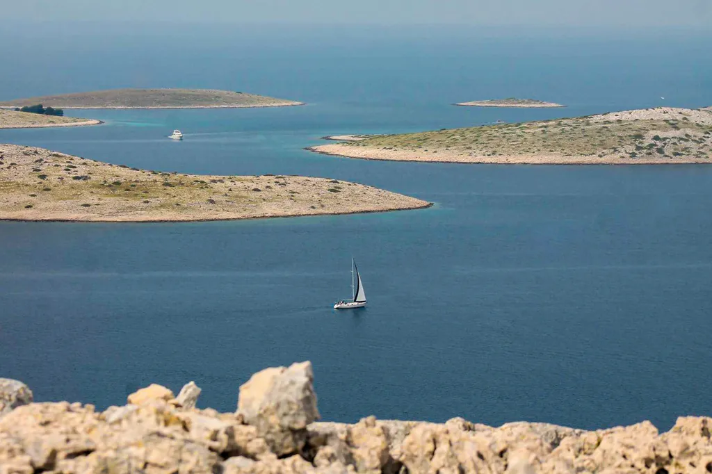 Image slide 967