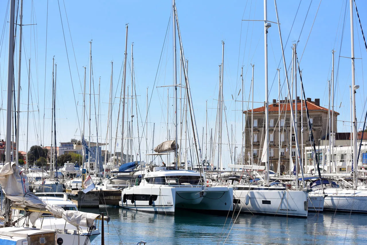 Image slide 97043