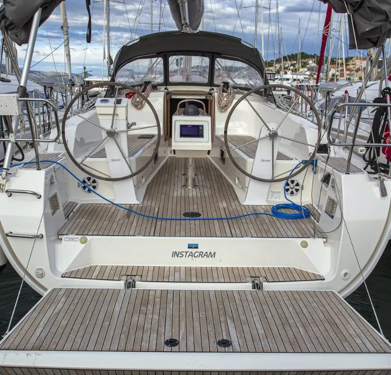 Bavaria Cruiser 41 Instagram boat image