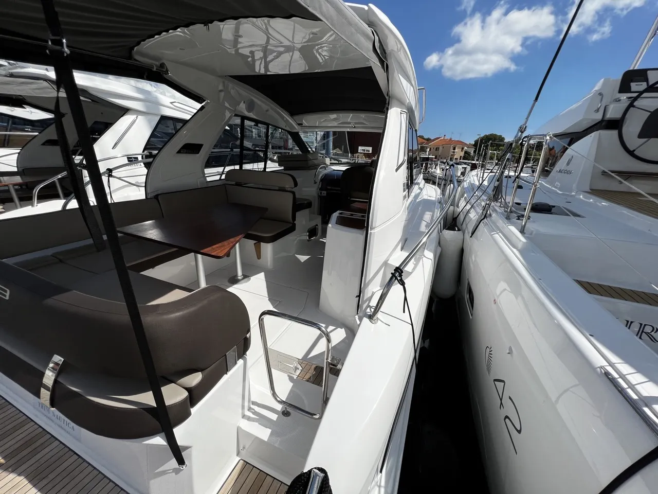 Image slide 98357