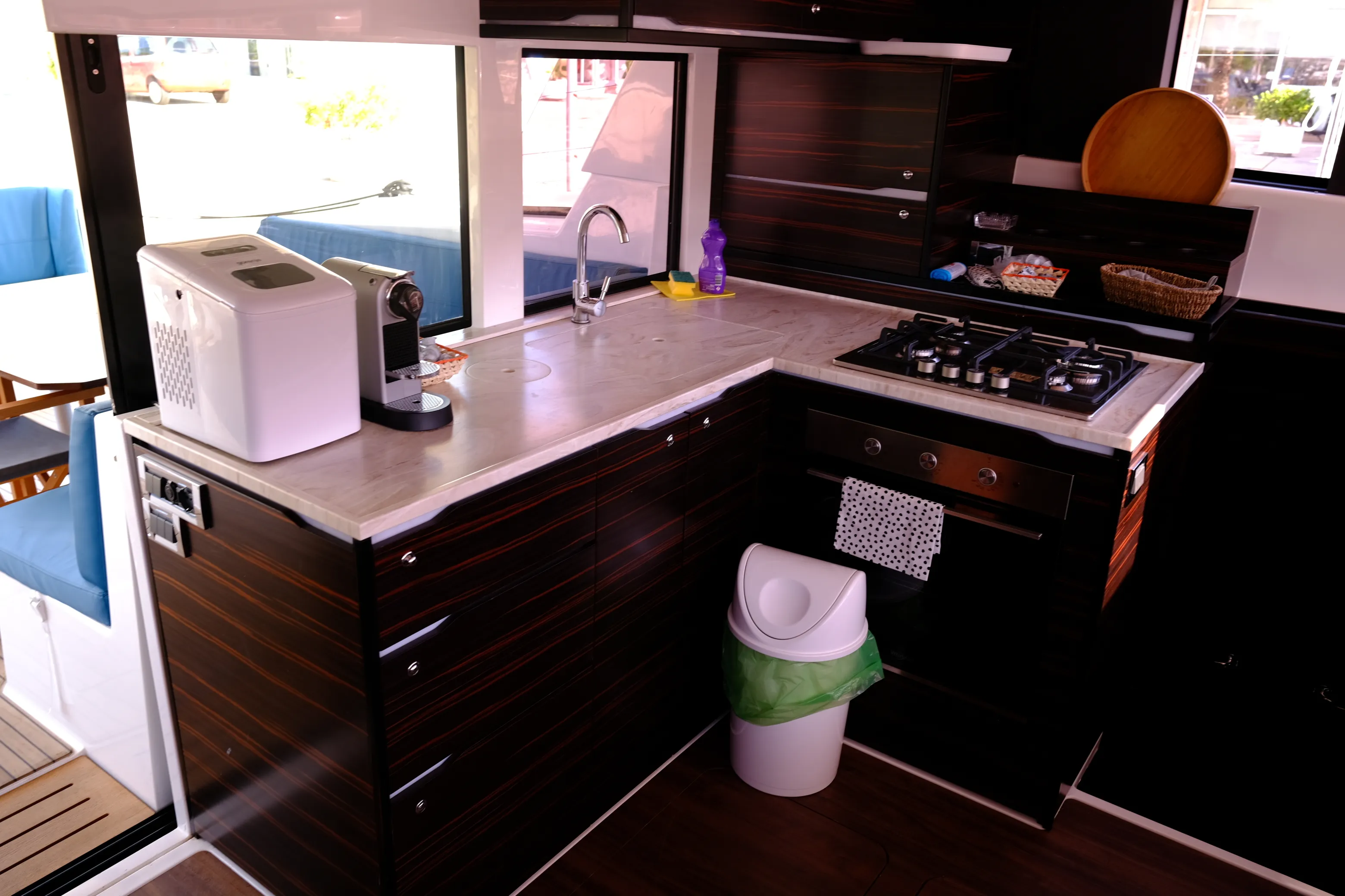 Image slide 98936