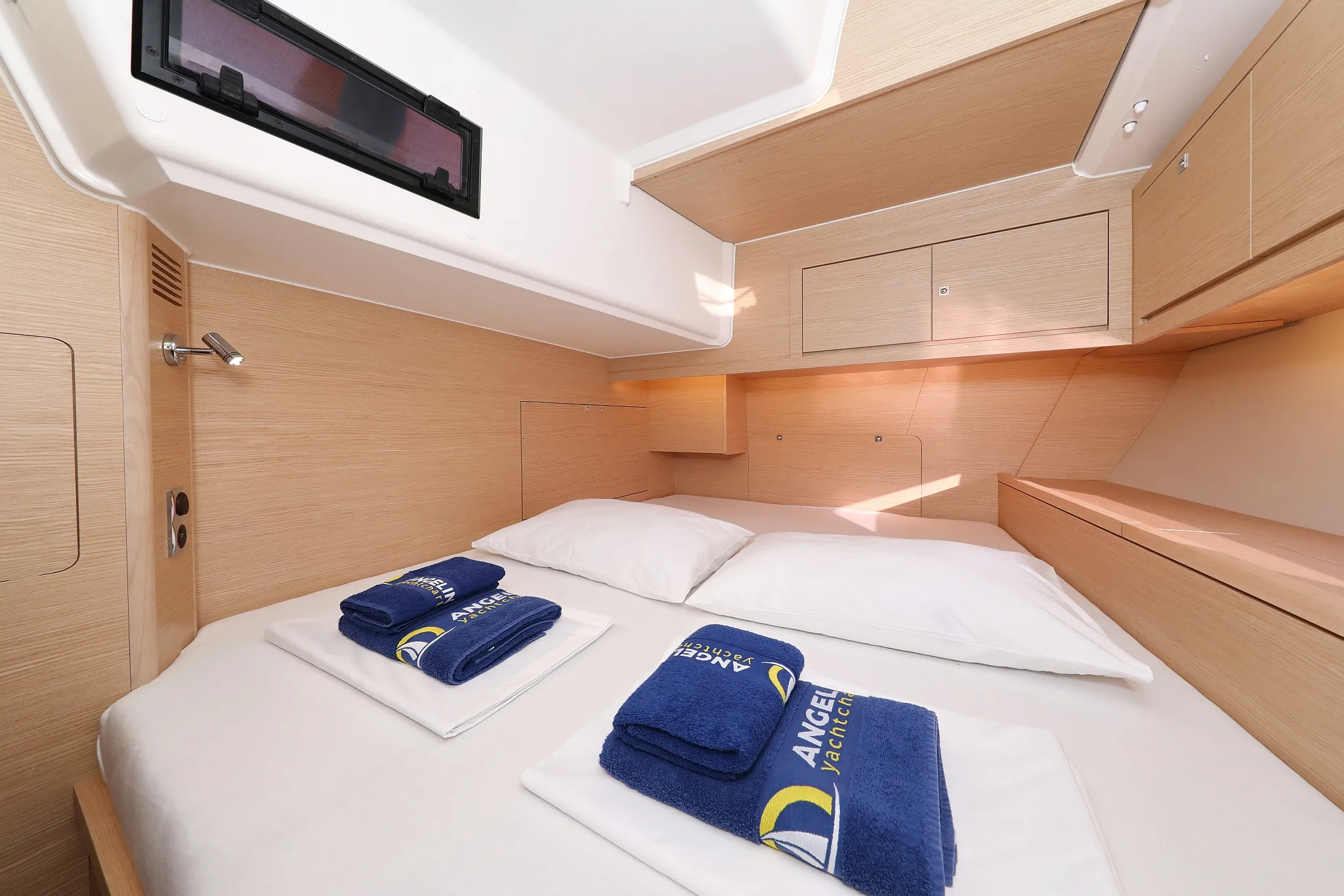 Image slide 9970