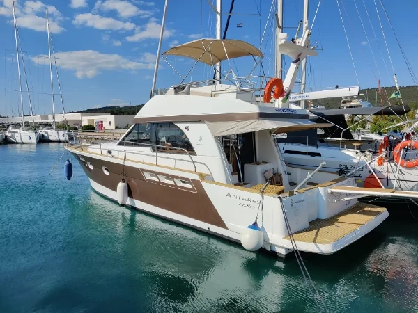 Antares 13,80 Ardea boat image