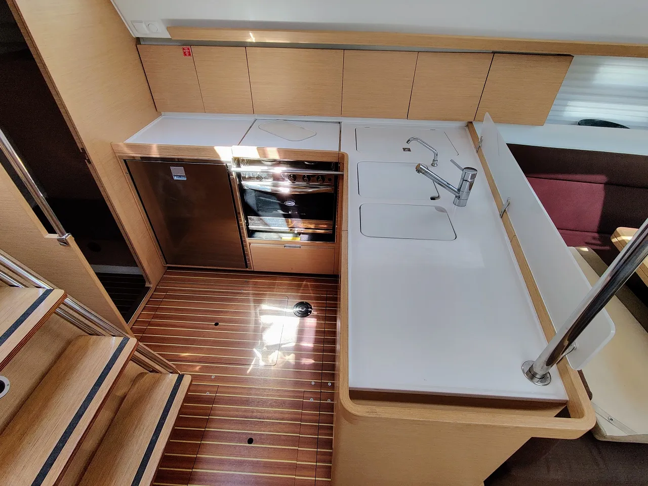 Image slide 99946