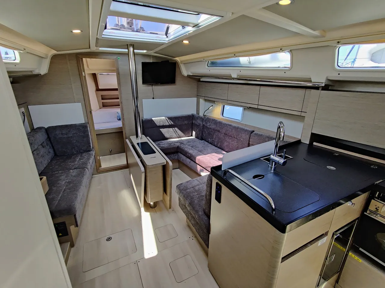 Image slide 99978